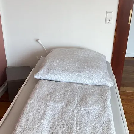 Apt5 - Ferienwohnung Broetzingen Im 4 Og