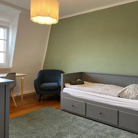 Apt5 - Ferienwohnung Broetzingen Im 4 Og Appartamento Pforzheim